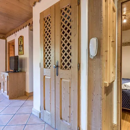 Avec Piscine, Spa, Parking, Wi-fi A - Fr-1-461-17